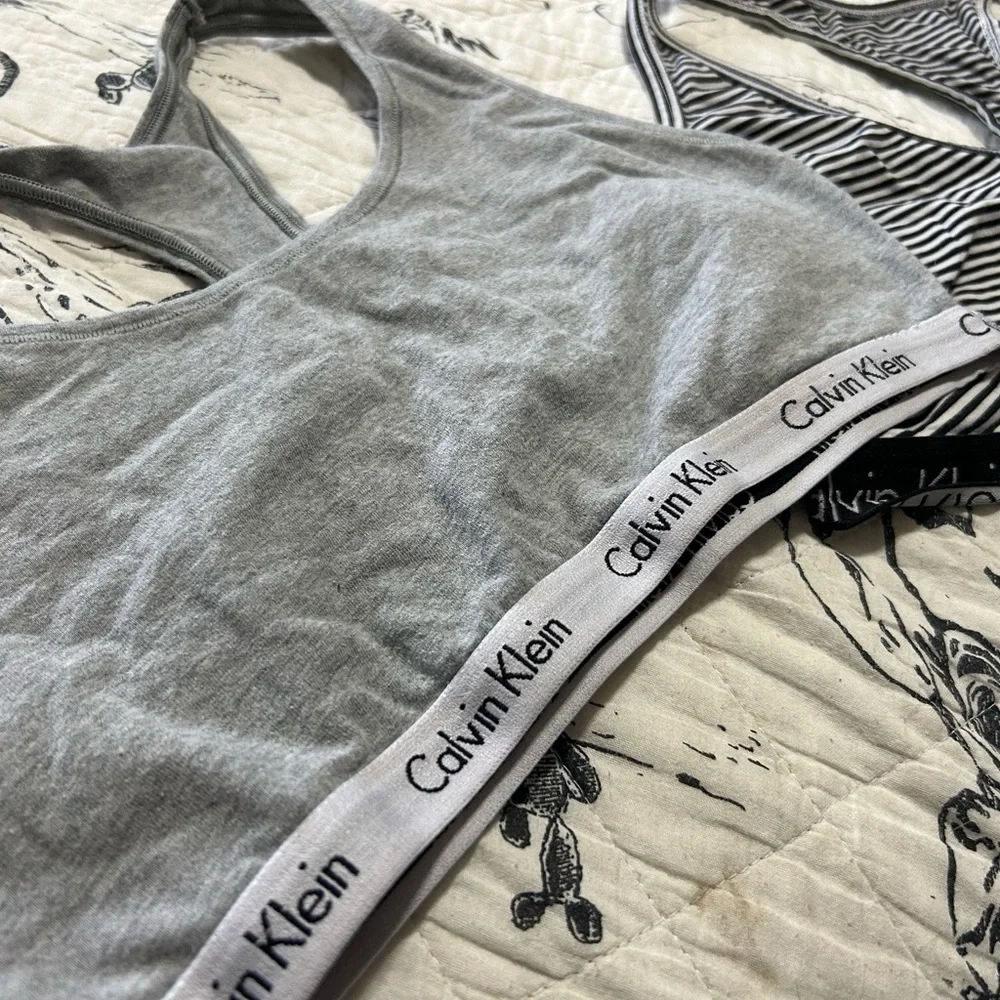 2 Calvin Klein Grey & Black Striped Racerback Bralettes - Picture 3 of 6